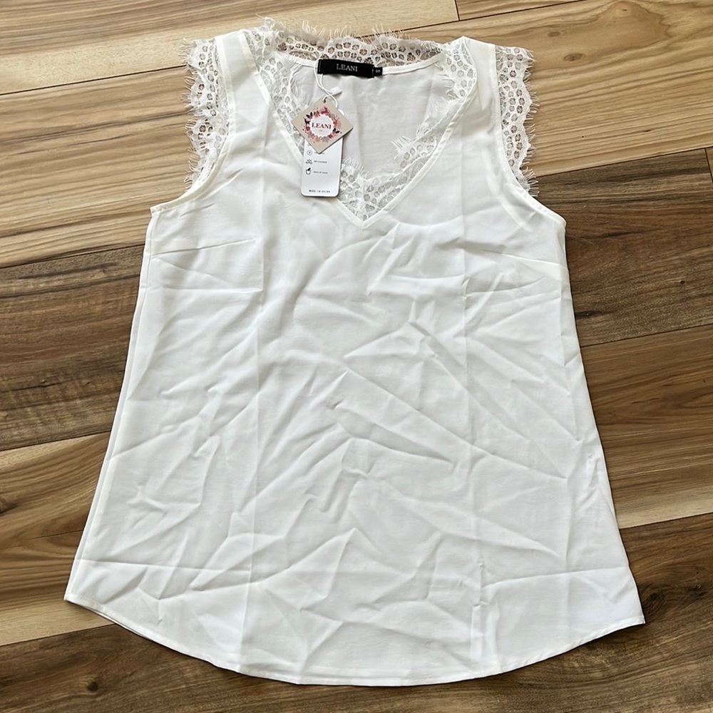 Leani White Top